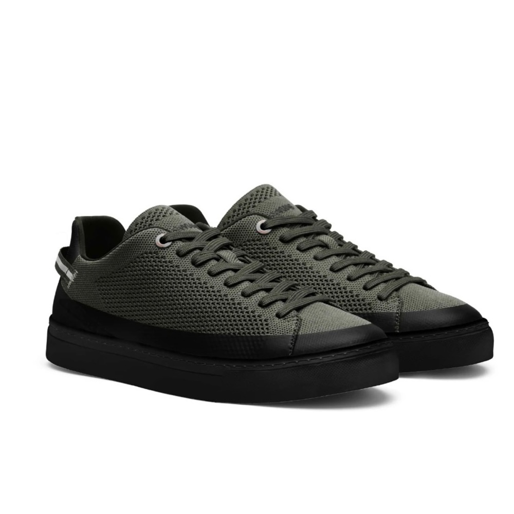 SWIMS Mens Breeze Tennis Storm - NEW 9